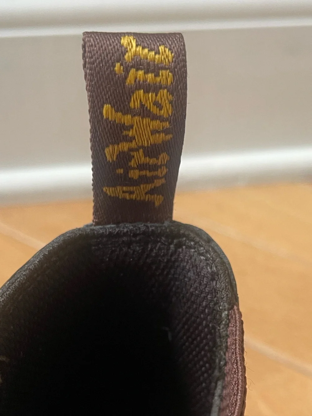 Dr. Martens 2976 J Youth Chelsea Boots Dark Brown Wildhorse Leather Side Zip US